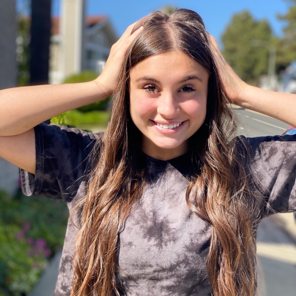 Meet your Posher, Karissa